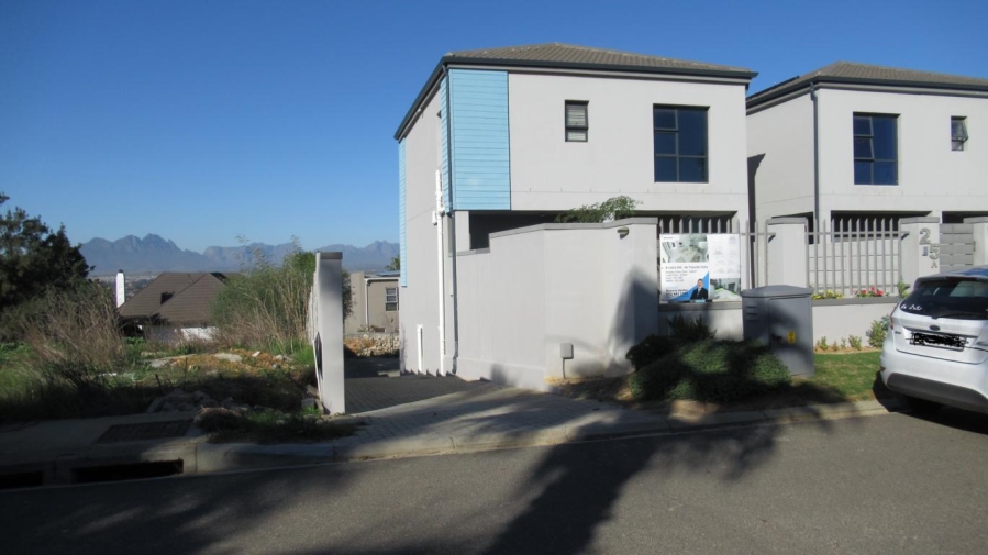 3 Bedroom Property for Sale in Langeberg Ridge Western Cape